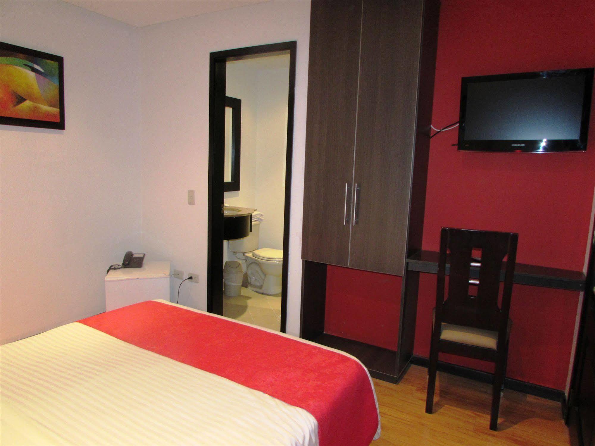 Hotel American Deluxe Bogota Ngoại thất bức ảnh