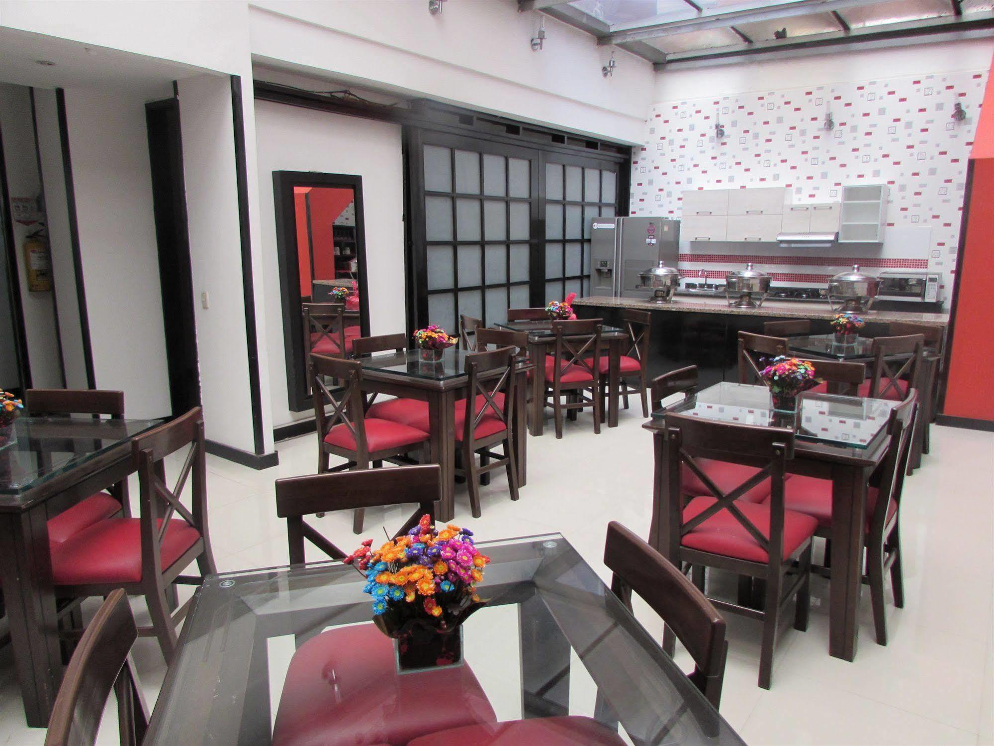 Hotel American Deluxe Bogota Ngoại thất bức ảnh